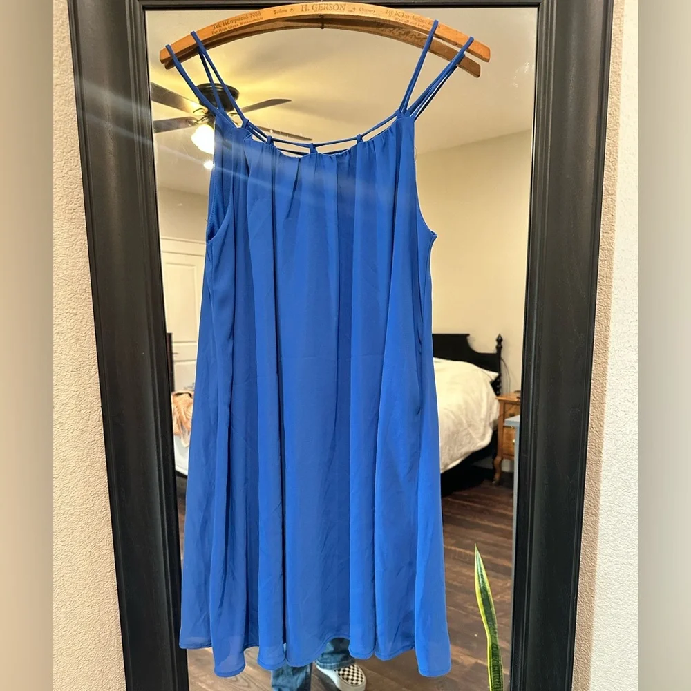 Very J Vibrant Blue Sleeveless Top - Picture 1 of 4